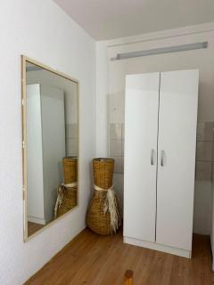Marigold Studio Rooms - 1
