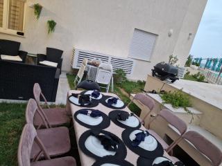Costa Résidence, Pool & Beach apartment, Chott Meriem - 8