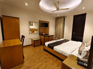 The Hermitage by The Cosy Hotels Near Lotus Temple - 5