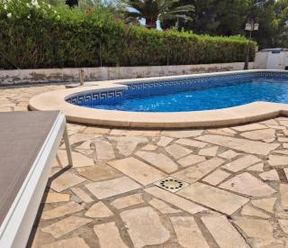 Villa Monredó, Lujo, Piscina y Relax en la Costa Dorada - 5