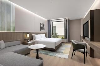 Holiday Inn & Suites Shanghai Changfeng by IHG - 9
