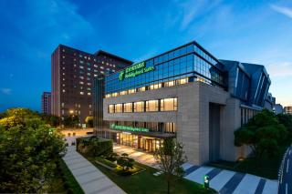 Holiday Inn & Suites Shanghai Changfeng by IHG - 6