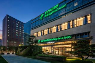 Holiday Inn & Suites Shanghai Changfeng by IHG - 3