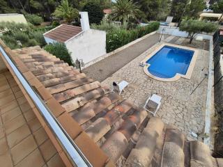 Villa Monredó, Lujo, Piscina y Relax en la Costa Dorada - 3