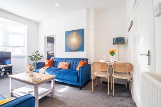 Bella House - 3 bed house in Glasgow - 3