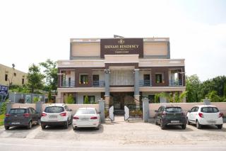 Shivani residency hotel - 9