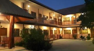 Pornpong Hotel@Nan - 6