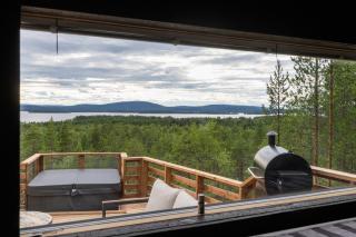 Villa Kalliohylly Lake Inari Luxury Retreat - 1