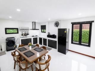3BR home 5 min to Bangtao & Surin Beach - 1