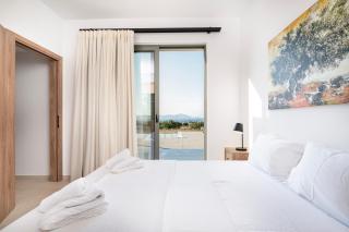 Ampeli Residences-Sea view-Private Pool - 8