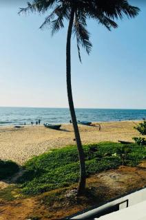 Scola Beach Inn - 3