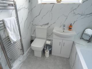 Etive House - 3 bedroom stylish home - 1