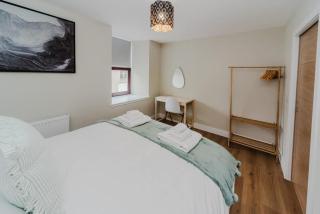 The Auld School 2-Bed Coastal Flat, Gardenstown - 8