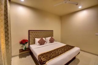 Hotel Bhagyalaxmi NX - 1