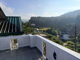 Drizzle Ridge - 2