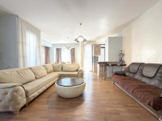 Tbilisi Apartment V - 8