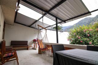 Spacious house with BBQ, patio & mountain views - 2