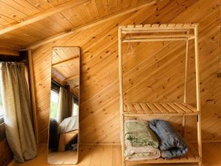 Chalet Hatsvali - Ushba Viewpoint Rooms & Café - 3