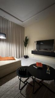 Q1home - 2