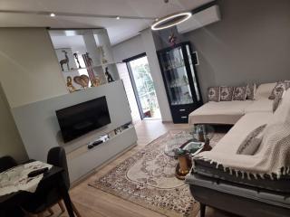 REOS APARTMENT Tirane - 0