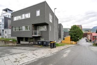 Heart of Tromsø l New & Modern l Near Everything - 7