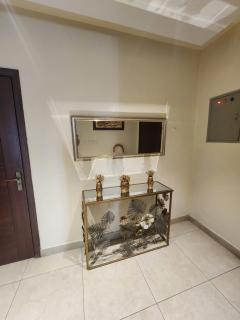 Luxury 2BHK APT Self Checkin Indigo Gulberg Lahore - 3