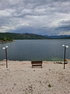 Lake Apartment Krupac - 8
