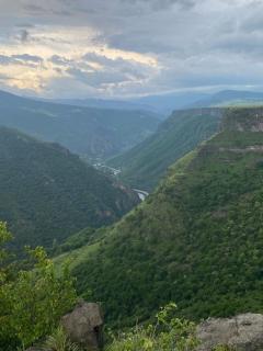 Canyon View - 0