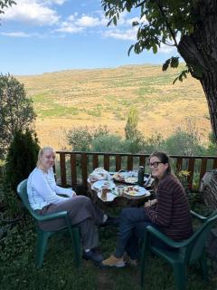 Old Byurakan Guest House - 9