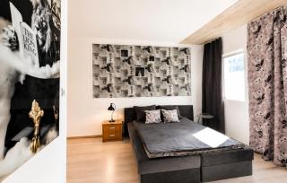 Studio 37 - 5