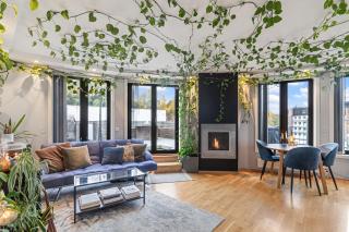 Jungle Dome Penthouse with Jacuzzi & Parking in City Center - 5