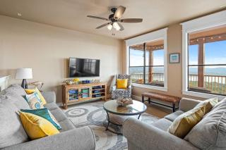 Stunning Lake Travis Views, All Hollows Amenities - 7