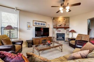 Beautiful 4bdrm Home at Hollows - All Amenites - 3