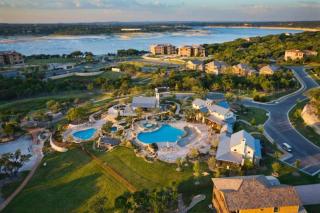 Southern Charm on the Lake The Hollows access to amenities! - 8