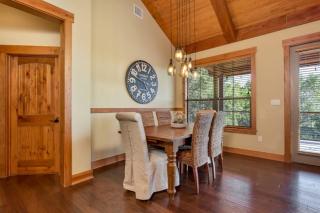 Southern Charm on the Lake The Hollows access to amenities! - 1