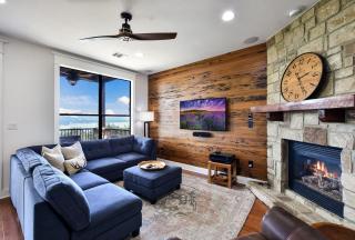 Beautiful Home in the Hollows - Incredible Views - 8