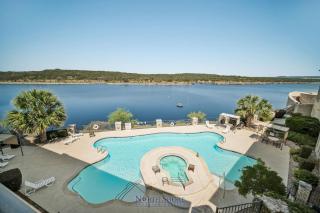 On Texas Time! Panoramic Lake views Pools Great Fall Break Vacation - 5