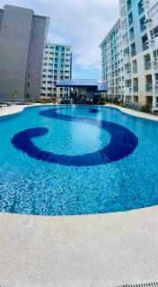 Cozy Fully Furnished 2 Bedroom Condo at Seawind - 5