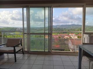 Appartement lumineux avec parking privé Centre de Ducos - 2