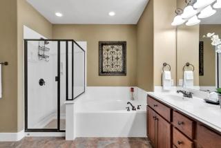 Hollows Villa with Panoramic Lake Views 4 Pools - 6