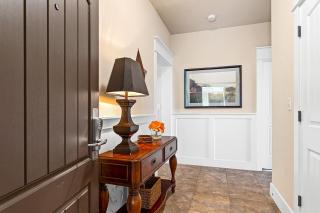 Lovely Villa in the Hollows, Lake View, 4 Pools - 2