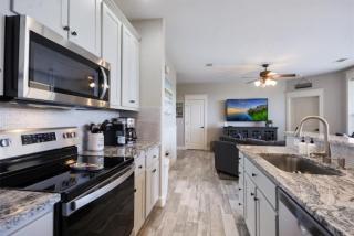 Inviting Villa at Hollows - Lake Views 4 Pools - 6