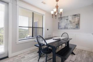 Inviting Villa at Hollows - Lake Views 4 Pools - 2