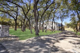 Lake Oaks Landing-Sunset Lake Views-Lago Amenities - 4