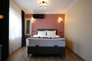 The Apt Galata - 7