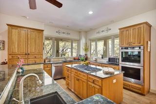 Hill Country Estate 49 Acres Pool Game Room Great Deals! - 6