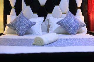 Chillax Hotel & SPA - 2