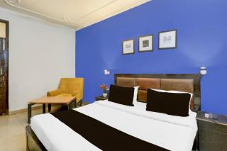 Townhouse Super A Square Residency Near Saket Metro Delhi - 6