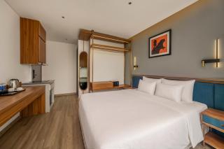 XHOME Danang Hotel & Suite - 5 Mins to My Khe Beach - 5
