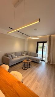 Nemelia House - 1